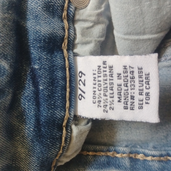 Celebrity Pink - Highrise skinny ankle in great condition no tears or snags. - Picture 3 of 4